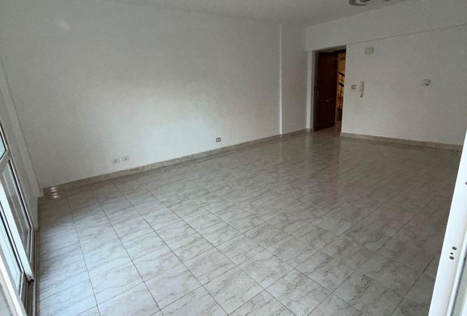 8425888 - Property Image 3