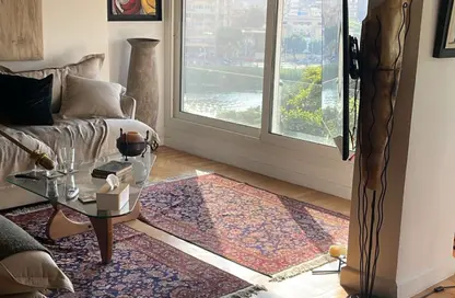 Apartment - 2 Bedrooms - 1 Bathroom for rent in Salah Al Din St. - Zamalek - Cairo
