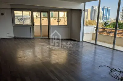 Office Space - Studio - 3 Bathrooms for rent in Mohamed Mazhar St. - Zamalek - Cairo
