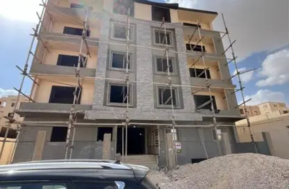 Apartment - 3 Bedrooms - 2 Bathrooms for sale in 1st Neighborhood - 1st Area - Shorouk City - Cairo