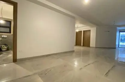 شقة - 3 غرف نوم - 2 حمامات للبيع في سكاي لاين - سموحة - حي شرق - الاسكندرية
