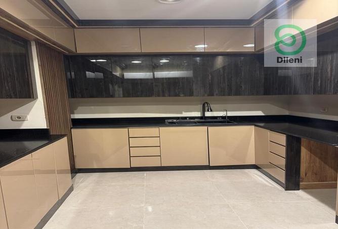 7951927 - صورة العقار 3