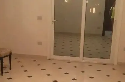 Apartment - 3 Bedrooms - 2 Bathrooms for rent in Street 15 - District 5 - The 5th Settlement - New Cairo City - Cairo