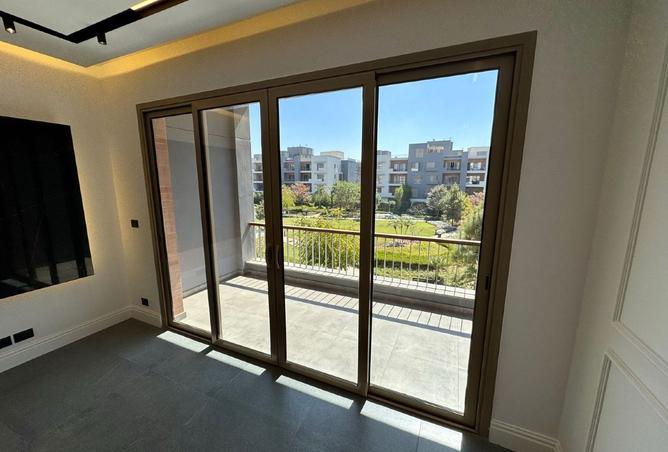 8188712 - Property Image 2