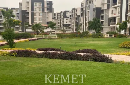 Apartment - 3 Bedrooms - 3 Bathrooms for sale in Janna - New Cairo City - Cairo