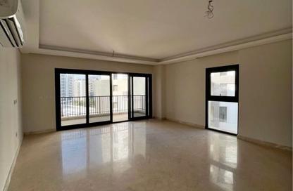 Apartment - 3 Bedrooms - 3 Bathrooms for sale in Park Side Residence - Zed Towers - Sheikh Zayed Compounds - Sheikh Zayed City - Giza