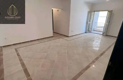 Apartment - 3 Bedrooms - 1 Bathroom for sale in Al Andalus Buildings - Al Andalus District - New Cairo City - Cairo