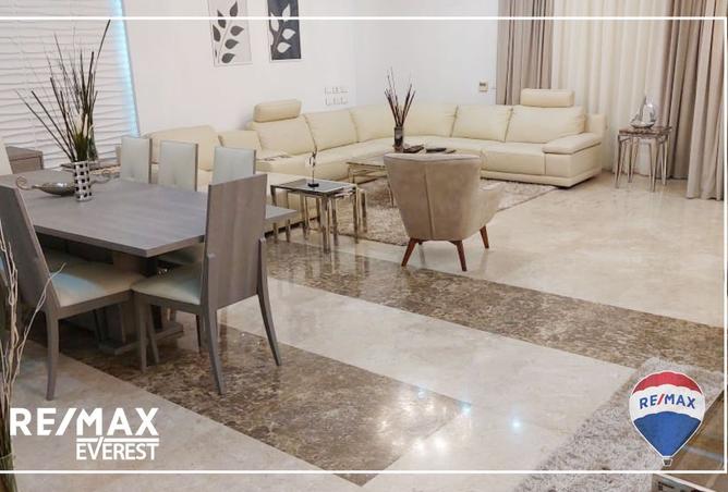 8021696 - Property Image 2