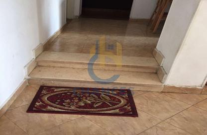 شقة - 3 غرف نوم - 2 حمامات للبيع في شارع 302 - المعادي الجديدة - حي المعادي - القاهرة