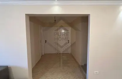 Apartment - 3 Bedrooms - 2 Bathrooms for sale in Luxor St. - Cleopatra - Hay Sharq - Alexandria