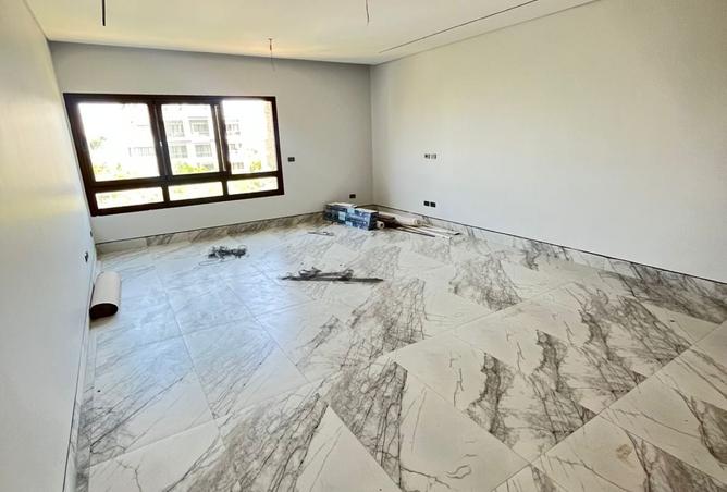 8424009 - Property Main Image