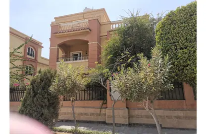 فيلا - 5 غرف نوم - 4 حمامات للايجار في فليور دي فيل - المستثمرين الجنوبية - مدينة القاهرة الجديدة - القاهرة