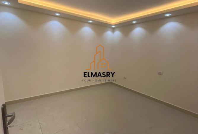 8360120 - Property Image 2