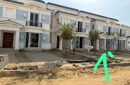 Townhouse - 4 Bedrooms - 4 Bathrooms for sale in Mountain View iCity - 5th Settlement Compounds - The 5th Settlement - New Cairo City - Cairo