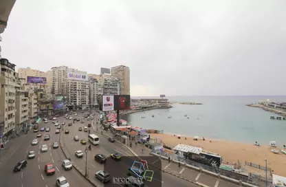 شقة - 5 غرف نوم - 6 حمامات للبيع في طريق الجيش - جليم - حي شرق - الاسكندرية