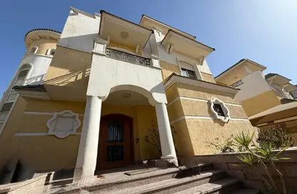 Villa - 4 Bedrooms - 5 Bathrooms for sale in Dyar Compound - 90 Street - The 5th Settlement - New Cairo City - Cairo