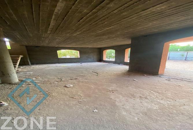 8300053 - Property Image 3