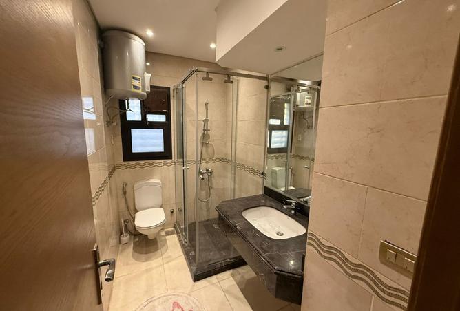 8074125 - Property Image 2