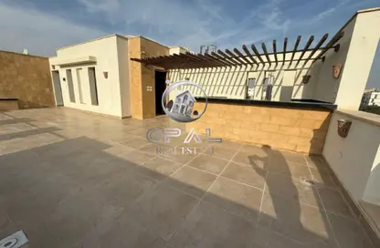 (بنتهاوس  (روف - 5 غرف نوم - 4 حمامات للايجار في 6 ويست - بيفرلي هيلز - كمبوندات الشيخ زايد - الشيخ زايد - الجيزة