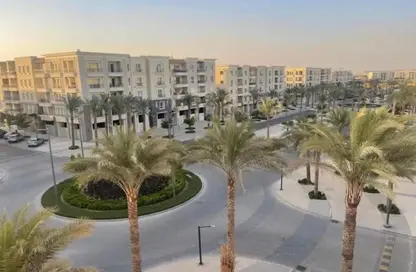 Apartment - 4 Bedrooms - 3 Bathrooms for sale in Mivida - 5th Settlement Compounds - The 5th Settlement - New Cairo City - Cairo