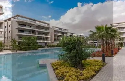Apartment - 2 Bedrooms - 3 Bathrooms for sale in Lake View Residence - 5th Settlement Compounds - The 5th Settlement - New Cairo City - Cairo