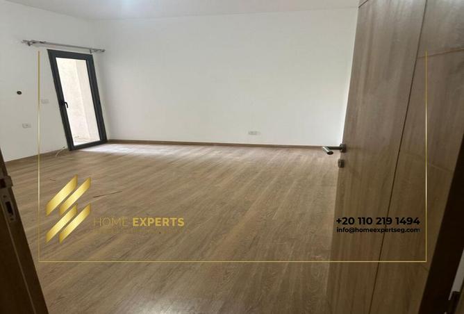 8118412 - Property Image 2