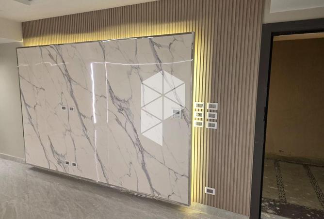 8243331 - Property Main Image