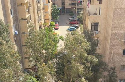 شقة - 2 غرف نوم - 1 حمام للبيع في شارع خلف الأكاديمية - ميامي - حي اول المنتزة - الاسكندرية
