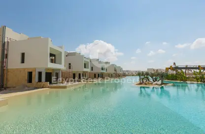 Chalet - 3 Bedrooms - 3 Bathrooms for sale in Azha North - Ras Al Hekma - North Coast