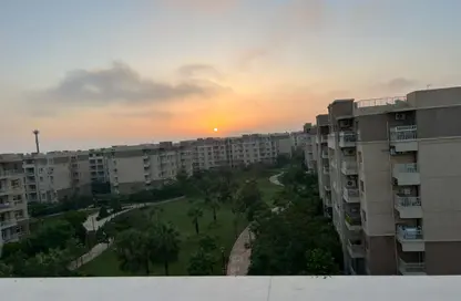 شقة - 4 غرف نوم - 3 حمامات للبيع في پريڤادو - مدينتي - القاهرة