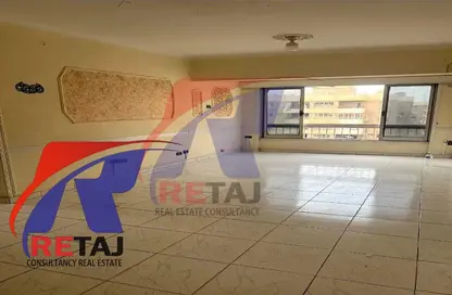 Apartment - 2 Bedrooms - 1 Bathroom for rent in Omarat Al Saudeya St. - Masaken Al Mohandesin - Nasr City - Cairo