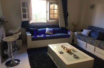 Apartment - 3 Bedrooms - 2 Bathrooms for rent in Ganoob El Acadimia - New Cairo City - Cairo