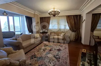 Apartment - 3 Bedrooms - 1 Bathroom for sale in Ammar Ibn Yasser St. - El Hegaz Square - El Nozha - Cairo