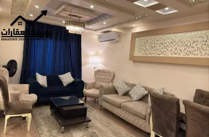 Apartment - 3 Bedrooms - 2 Bathrooms for sale in Al Rehab - New Cairo City - Cairo