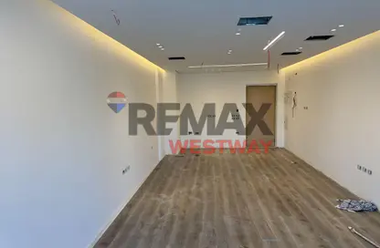 Office Space - Studio - 1 Bathroom for rent in Centrada Hub - 26th of July Corridor - 6 October City - Giza