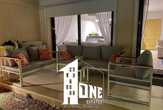 8125933 - Property Image 2