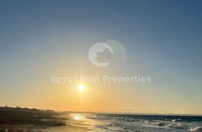 شاليه - 2 غرف نوم - 2 حمامات للبيع في ماونتن فيو راس الحكمة - راس الحكمة - الساحل الشمالي