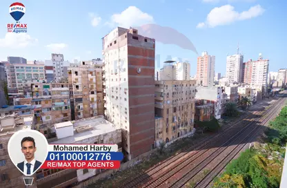 Apartment - 2 Bedrooms - 1 Bathroom for sale in Tout Ankh Amoun St. - Smouha - Hay Sharq - Alexandria