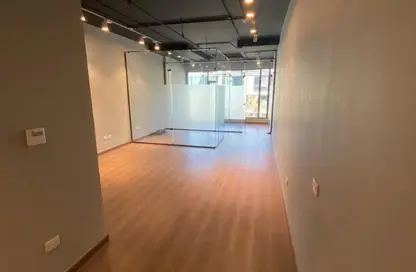Office Space - Studio - 2 Bathrooms for sale in The Polygon - Sheikh Zayed Compounds - Sheikh Zayed City - Giza
