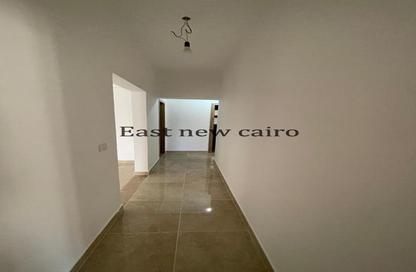 شقة - 3 غرف نوم - 2 حمامات للايجار في فيفث سكوير - التجمع الخامس - مدينة القاهرة الجديدة - القاهرة