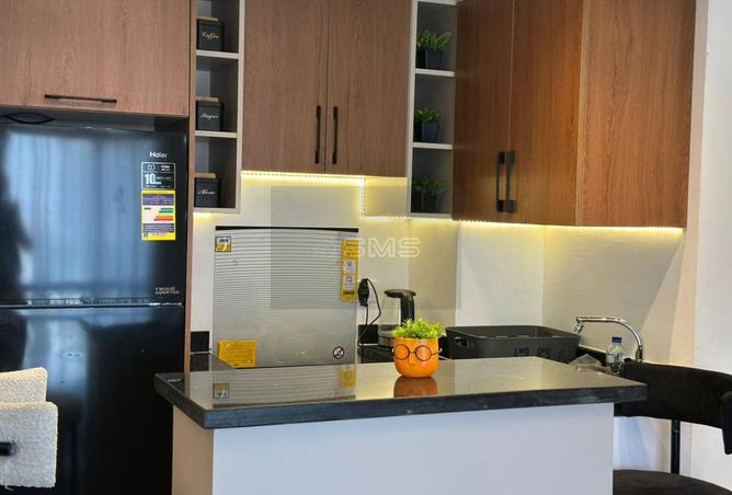8021367 - Property Image 2