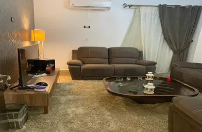 Apartment - 2 Bedrooms - 1 Bathroom for sale in Al  Rabwa - Sheikh Zayed Compounds - Sheikh Zayed City - Giza