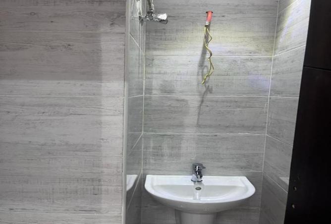 8046999 - Property Image 2