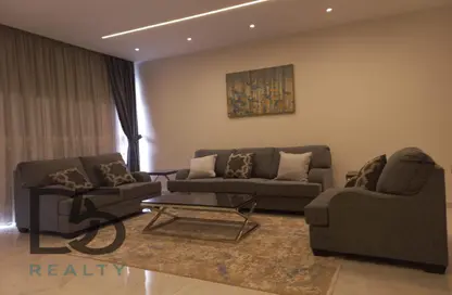 شقة - 3 غرف نوم - 2 حمامات للايجار في جاليريا  مون فالى - المستثمرين الجنوبية - مدينة القاهرة الجديدة - القاهرة