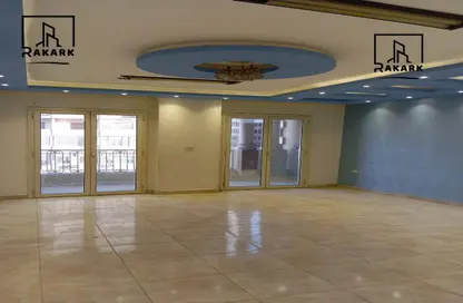 Office Space - Studio - 2 Bathrooms for rent in Salah Salem St. - Roxy - Heliopolis - Masr El Gedida - Cairo