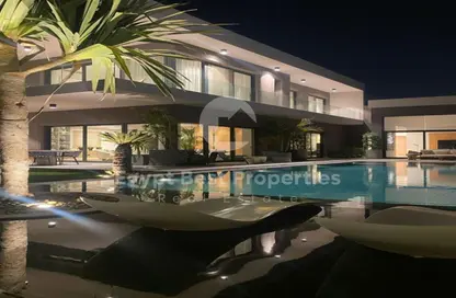 Villa - 4 Bedrooms - 3 Bathrooms for sale in New Giza - Cairo Alexandria Desert Road - 6 October City - Giza