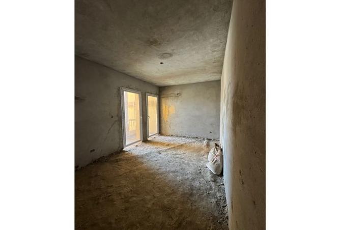 8047708 - Property Image 3
