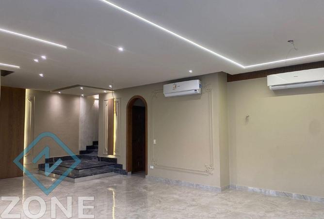 8256375 - صورة العقار 2