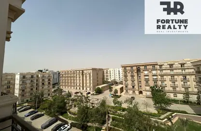 Apartment - 1 Bedroom - 2 Bathrooms for rent in Garden Residence - Hyde Park - New Cairo City - Cairo