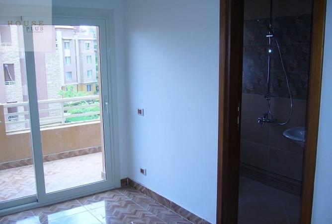 8121618 - Property Image 3